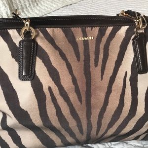Zebra 🦓 tote